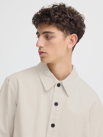 Comfort Fit Cămașă 'SDNadil' de la !Solid pe alb