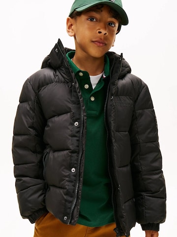 TOMMY HILFIGER Winterjacke in Schwarz
