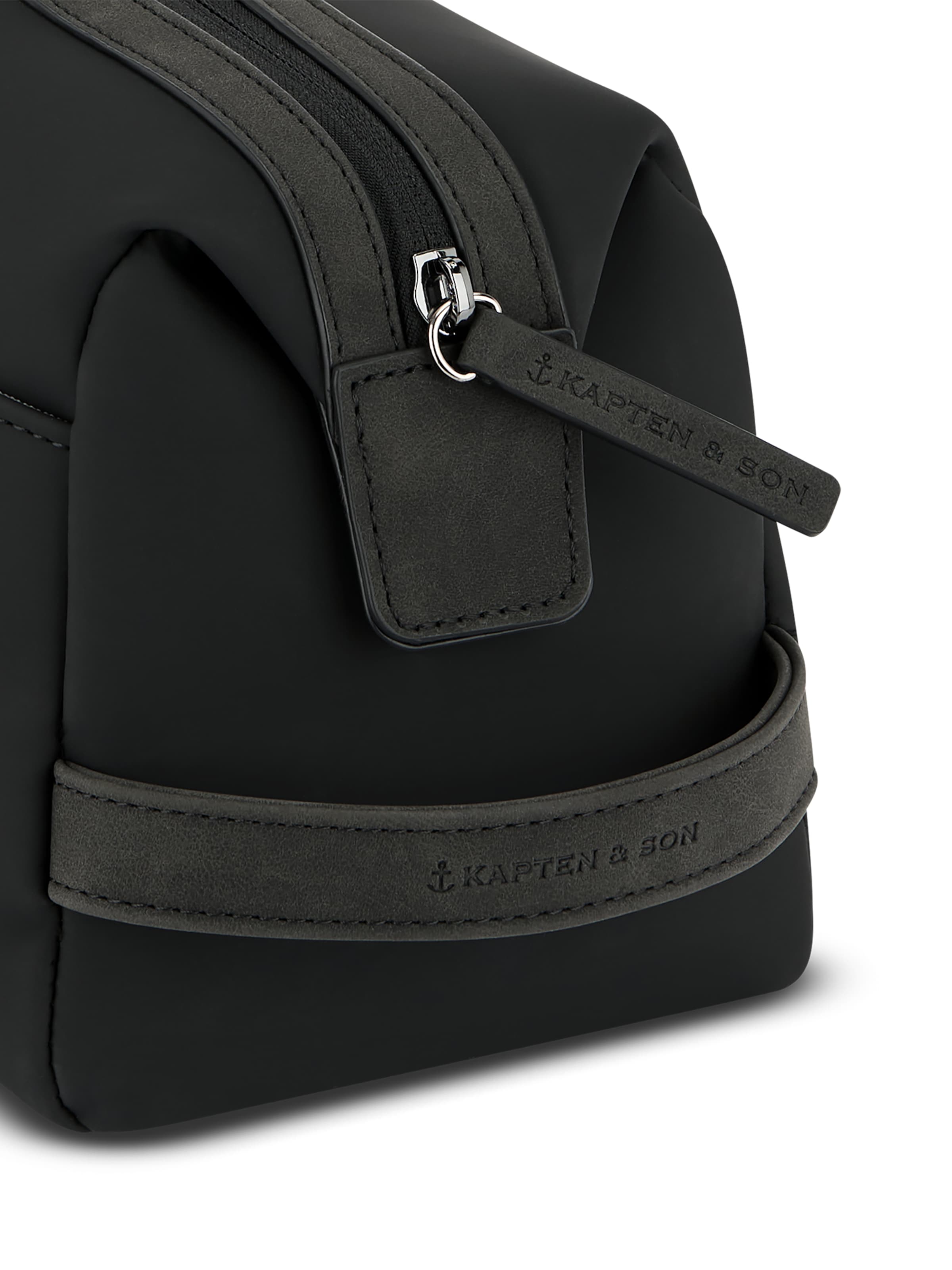 Kapten & Son Toiletry bag 'Windsor' in Black