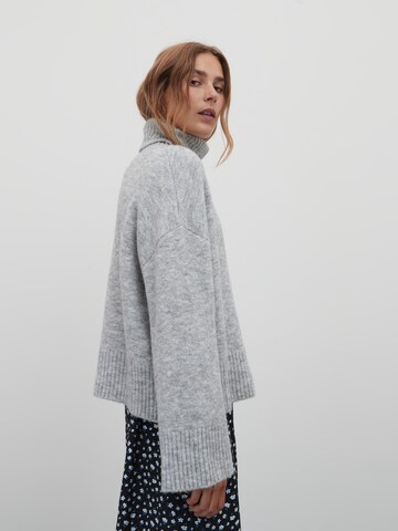 EDITED Sweater 'Winnie' in Grey