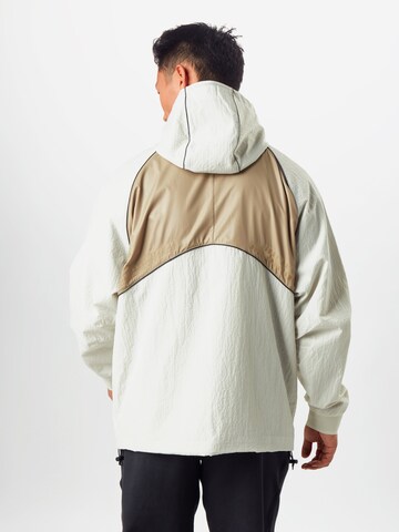 Regular fit Giacca di felpa di Nike Sportswear in bianco