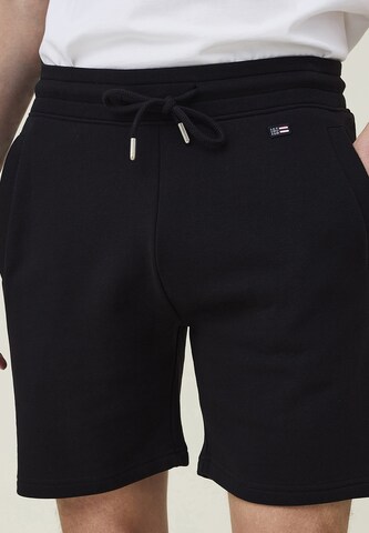 Lexington Regular Sweatshorts 'HILL' in Schwarz