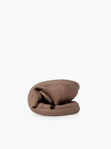 Pisamonas Sandals & Slippers in Beige