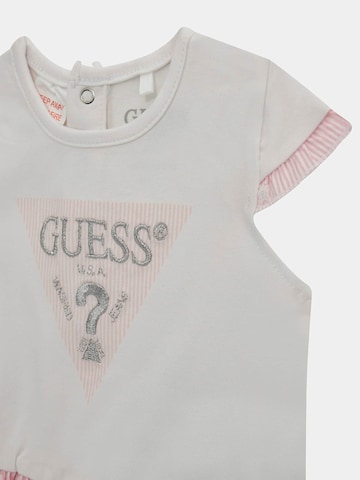 GUESS Set in Grey