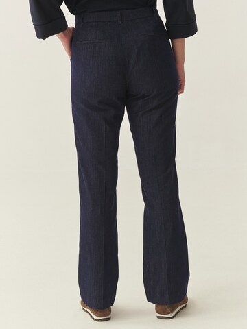 zils TATUUM Standarta Bikses 'Laurania'