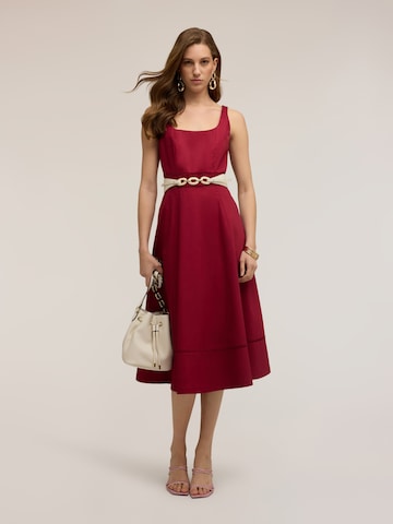 MOTIVI - Vestido en rojo