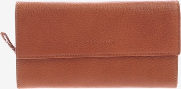 Coccinelle Geldbörse / Etui One Size in Braun: Vorderseite
