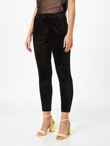 ONLY Skinny Pleat-Front Pants 'LIZ-POPTRASH' in Black: front