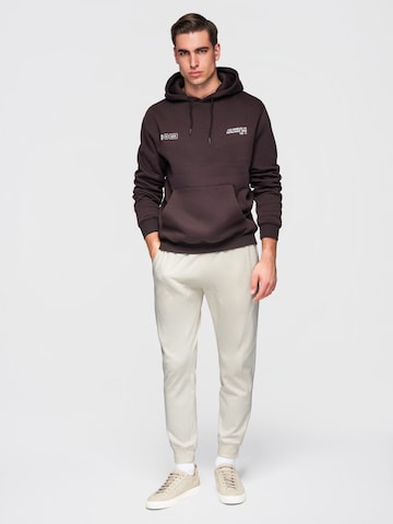 Effilé Pantalon de sport Ombre en beige