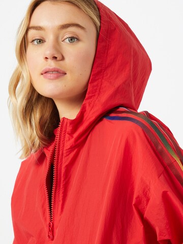 raudona ADIDAS ORIGINALS Demisezoninė striukė