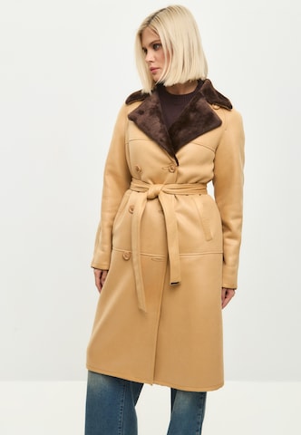 CESARE GASPARI Mantel in Beige: Vorderseite