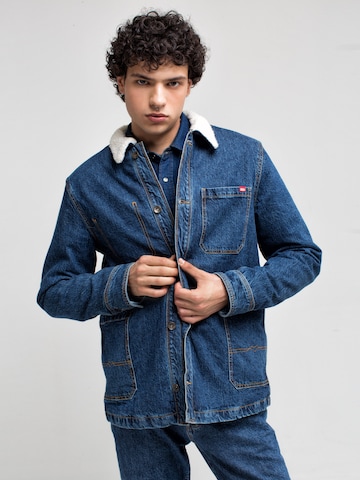 BIG STAR Between-Season Jacket in Blue: front