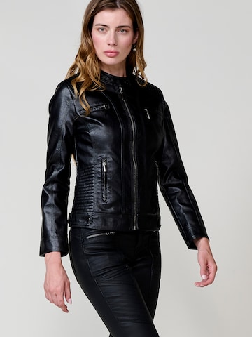 KOROSHI Jacke in Schwarz