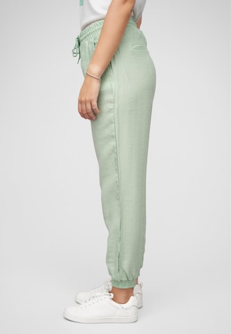 Tapered Pantaloni di Cloud5ive in verde