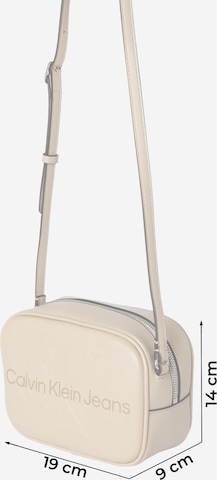 Calvin Klein Jeans - Bolso de hombro en beige