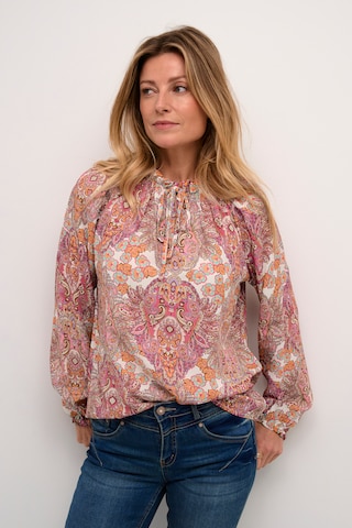 Cream Blouse 'Astra' in Roze: voorkant