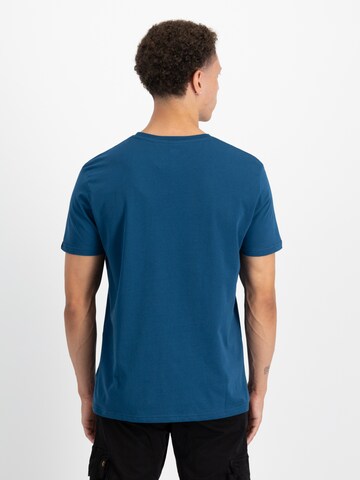 ALPHA INDUSTRIES T-shirt i blå