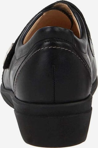 Finn Comfort Lace-Up Shoes in Black