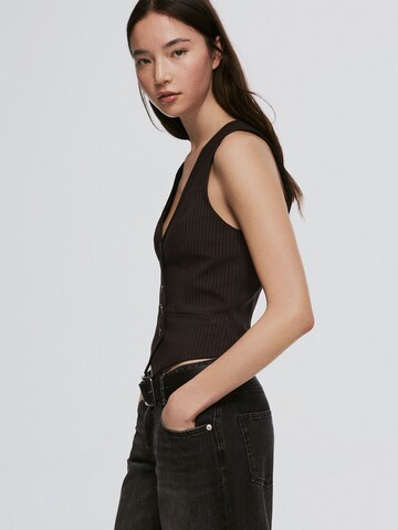 Bershka Gilet in Bruin