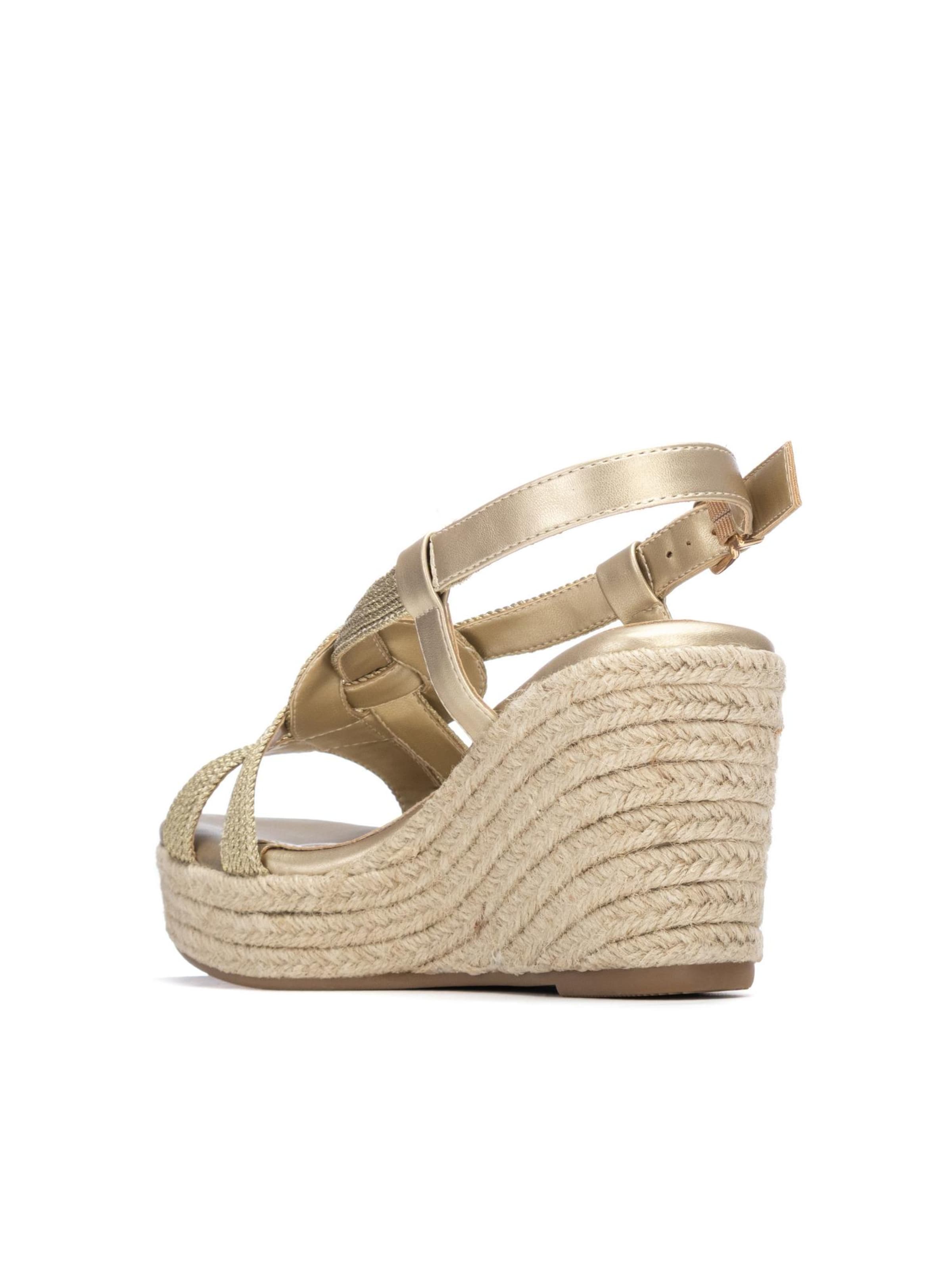 Xti - Sandalias en oro