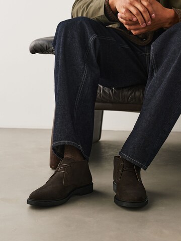 Boots chukka di Next in marrone