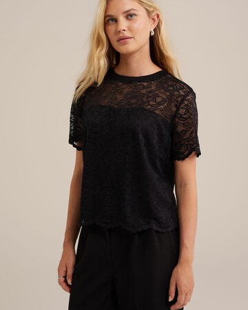 T-shirt WE Fashion en noir : devant