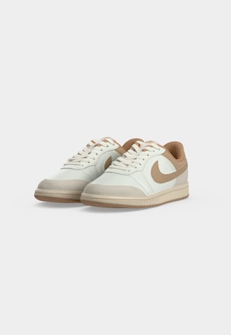 Jordan Sneaker 'Air Skyline' in Braun