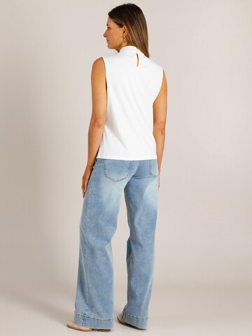 IVY BEAU Shirt 'IVY Beau vianna top off white' in Wit