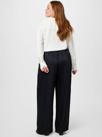 River Island Plus Wide leg Pleat-Front Pants in Black