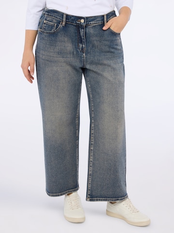 Fiorella Rubino Tapered Jeans in Blue