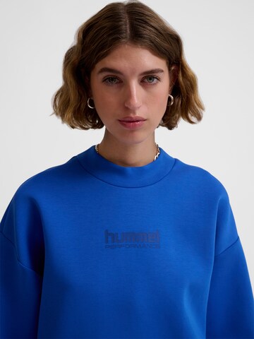 Hummel Sweatshirt 'Fast' in Blau