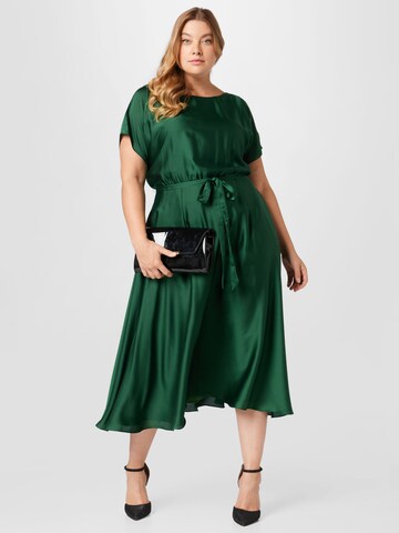 SWING Curve Cocktail Dress in Green