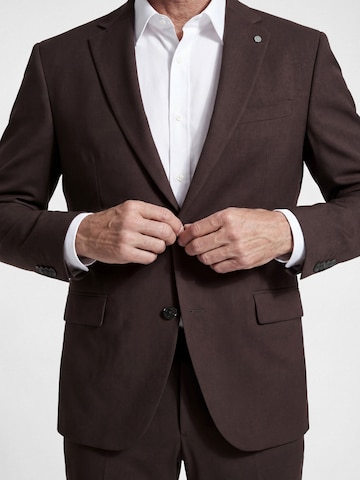 BENVENUTO Slim fit Suit in Brown