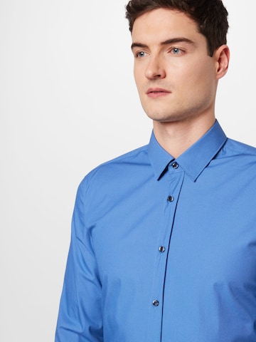 HUGO Red - Slim Fit Camisa 'Elisha' em azul