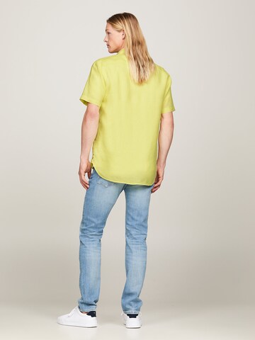 Coupe regular Chemise TOMMY HILFIGER en jaune
