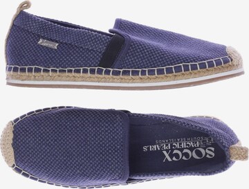 Soccx Flats & Loafers in 39 in Blue: front