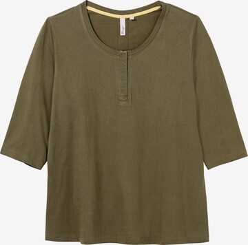 SHEEGO Shirt in Green: front