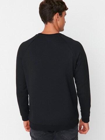 Sweat-shirt Trendyol en noir