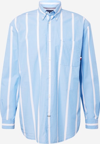 Coupe regular Chemise TOMMY HILFIGER en bleu : devant