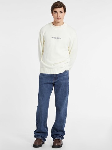 GUESS Sweater in White