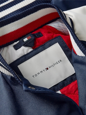 TOMMY HILFIGER Övergångsjacka i blå