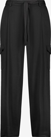 SAMOON Wide leg Pleat-Front Pants in Black: front