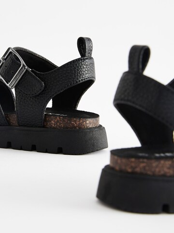 Next Sandale in Schwarz