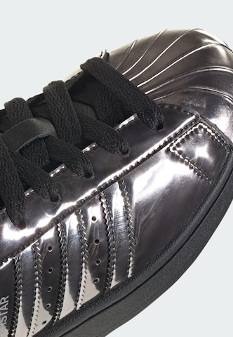 juoda ADIDAS ORIGINALS Sportbačiai be auliuko 'Superstar II'