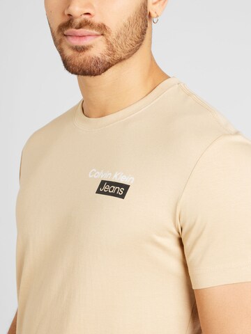 Calvin Klein Jeans T-Shirt 'STACKED BOX' in Beige