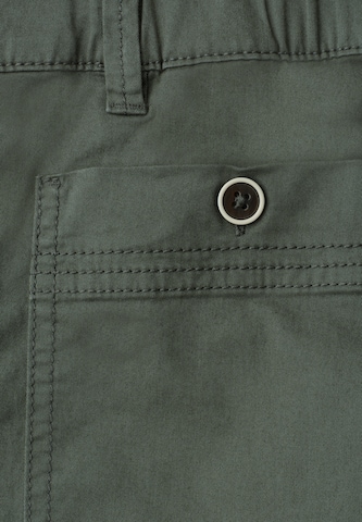 STREET ONE Regular Pants in Green