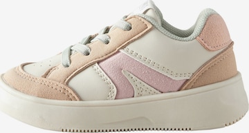 Baskets Next en blanc : devant