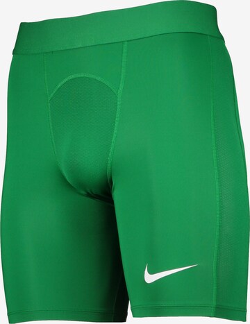 NIKE Skinny Sportshorts in Grün: predná strana