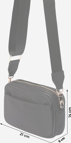 ABOUT YOU Crossbody Bag 'Anne' in Black