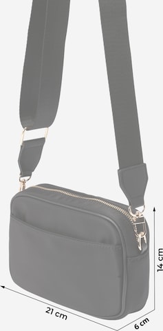 ABOUT YOU Crossbody bag 'Anne' in Black